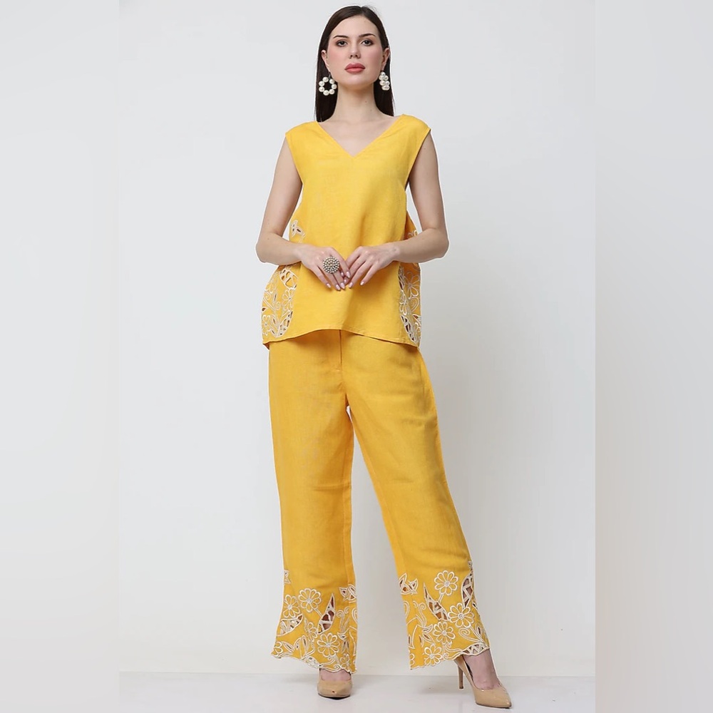 EY SIGNATURE Women's 3XL Linen & Lace two Piece pants Set Golden Yellow.
